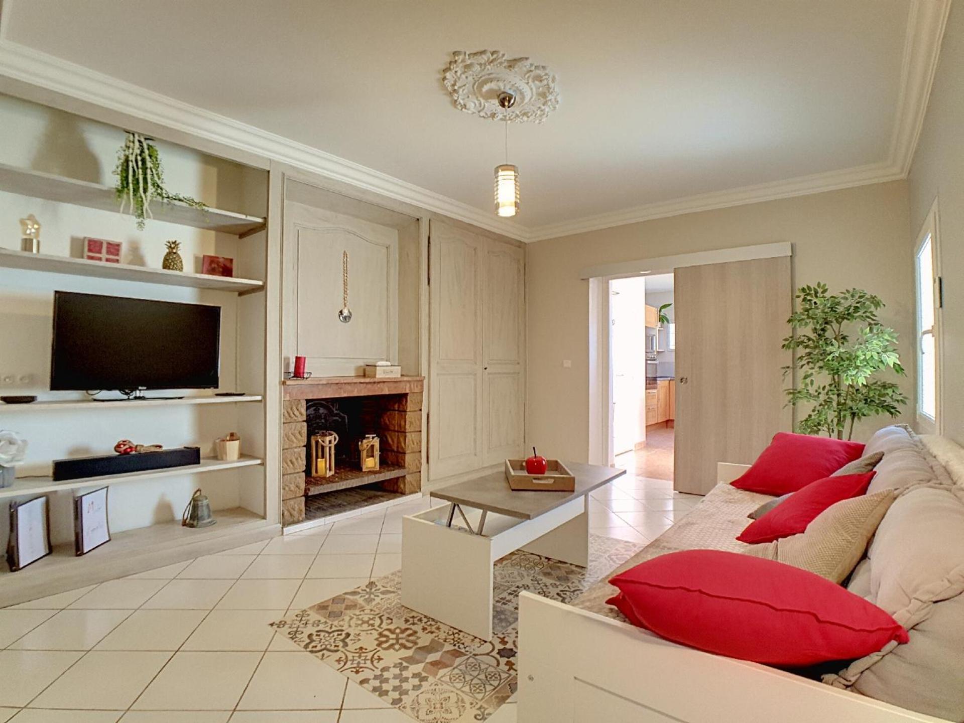 Stop Chez M Cozy # Qualite # Confort # Simplicite Pierre-Bénite Esterno foto